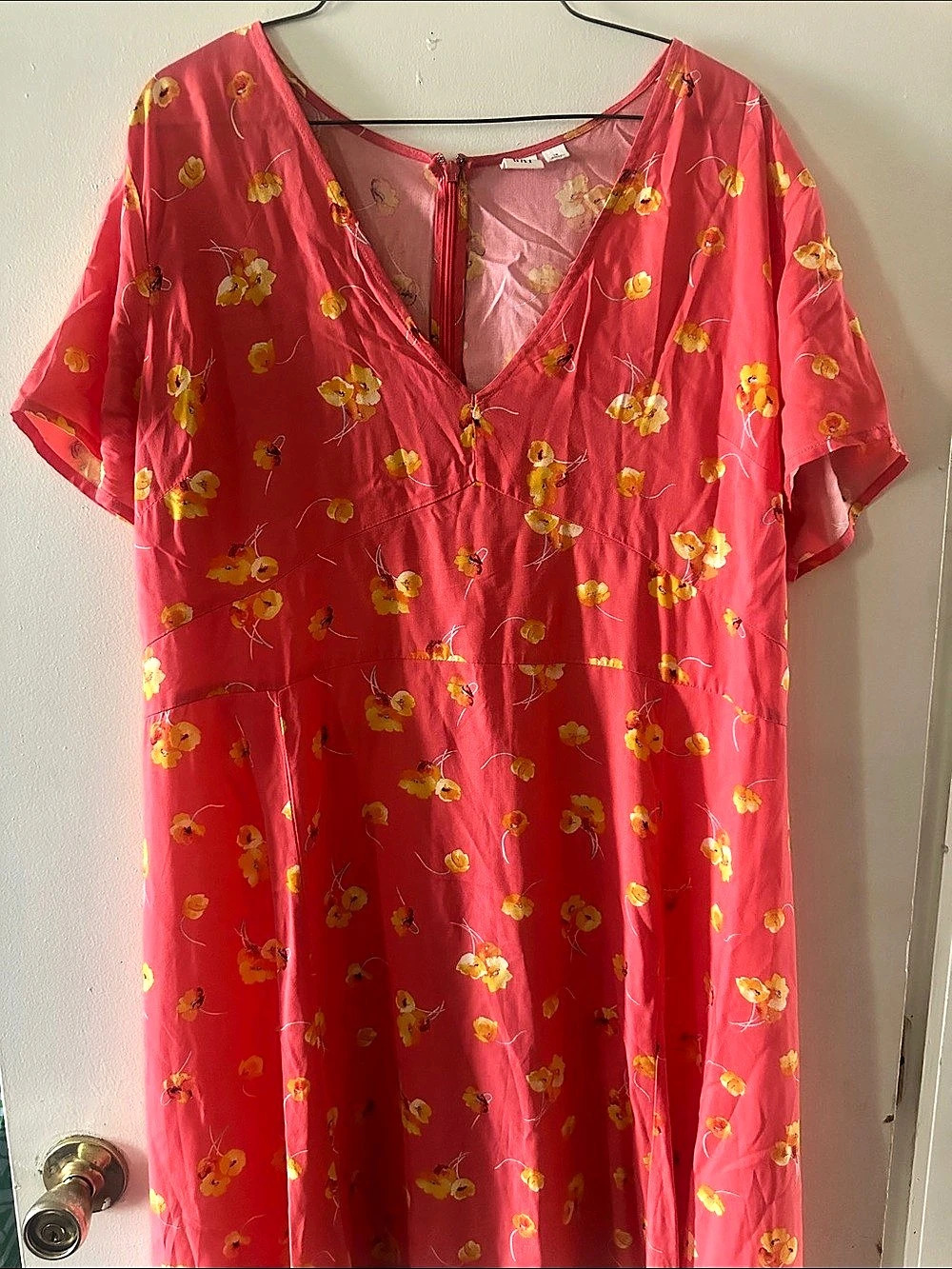 Gap Floral Blouse in Pink & Orange Size Medium